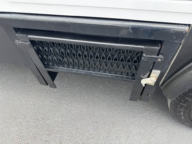 Used 2023 Ford E-350 and Econoline 350 Super Duty w/ Power Windows & Locks Group RWD image 9