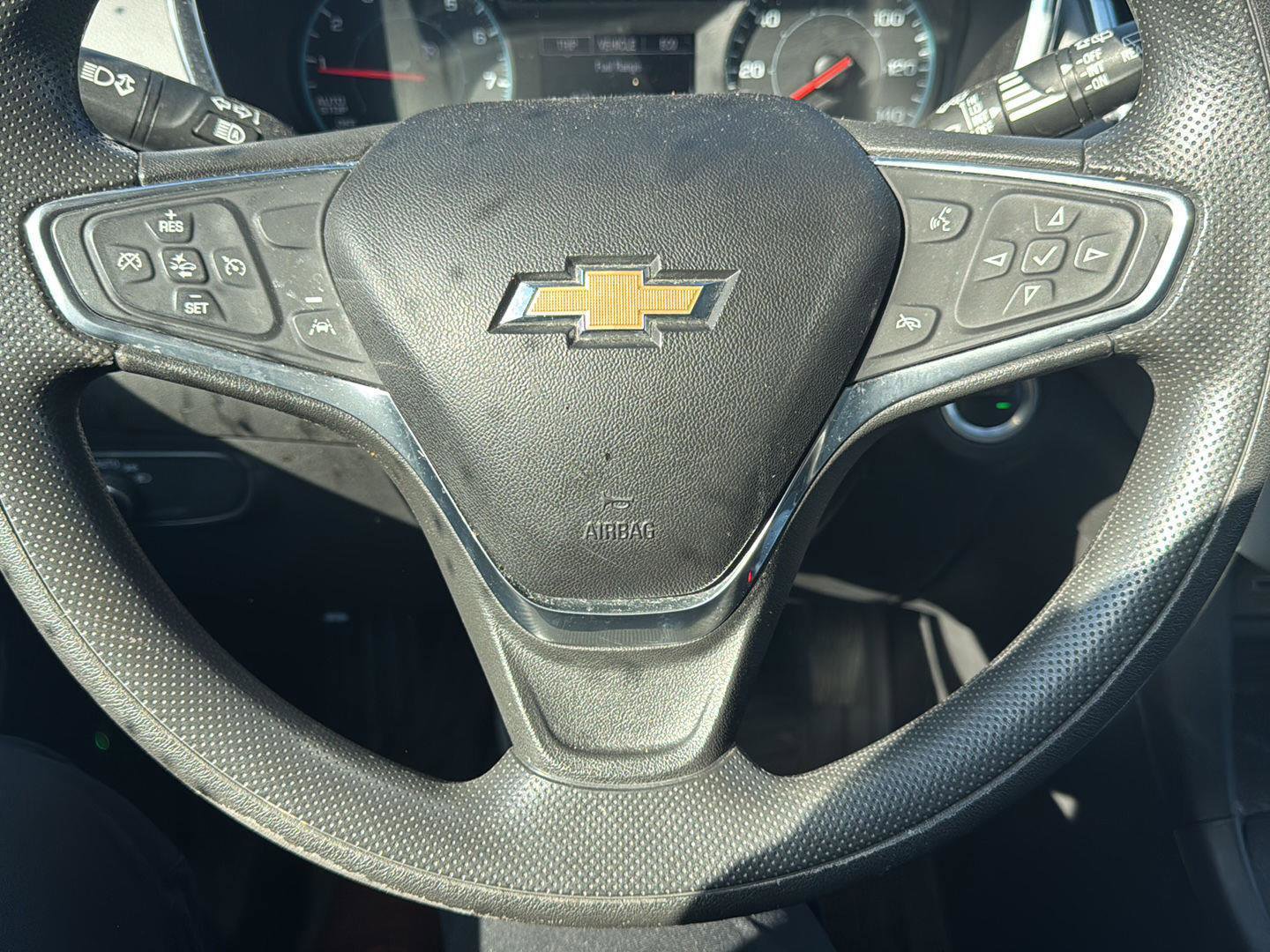 Used 2020 Chevrolet Equinox LS w/ LS Convenience Package image 13
