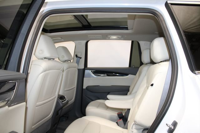 Certified 2024 Cadillac XT6 Premium Luxury w/ Technology Package image 9