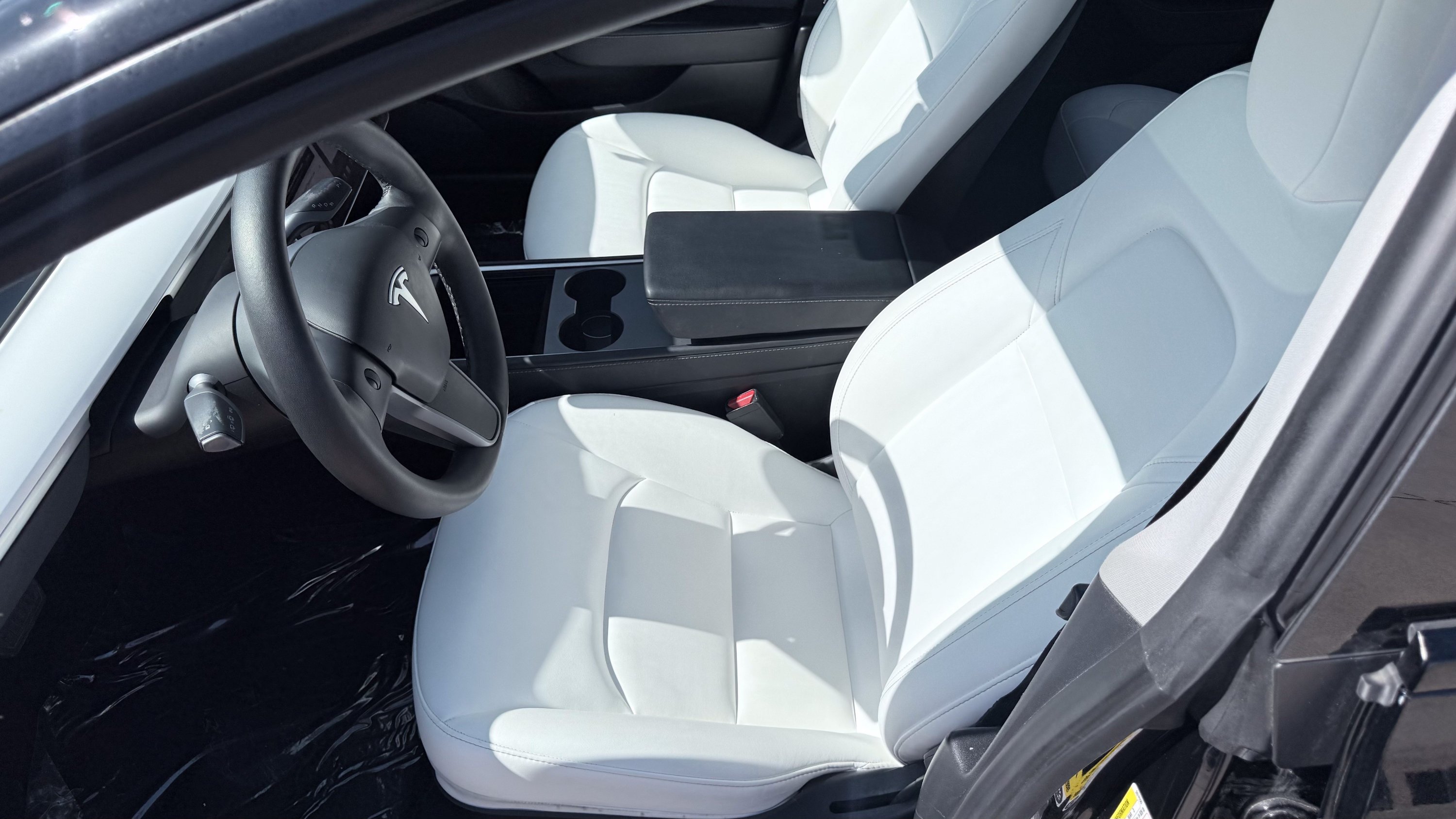 Used 2023 Tesla Model 3 Standard Range RWD image 18