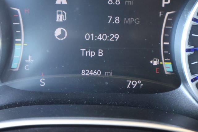 Used 2017 Chrysler Pacifica Limited image 30