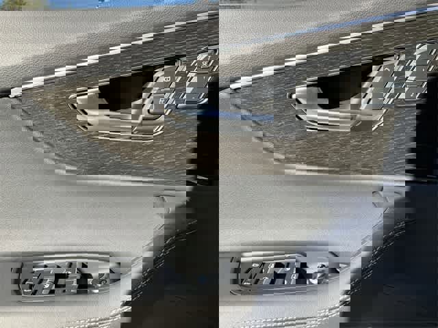 Used 2025 Audi Q7 2.0T Premium Plus image 13