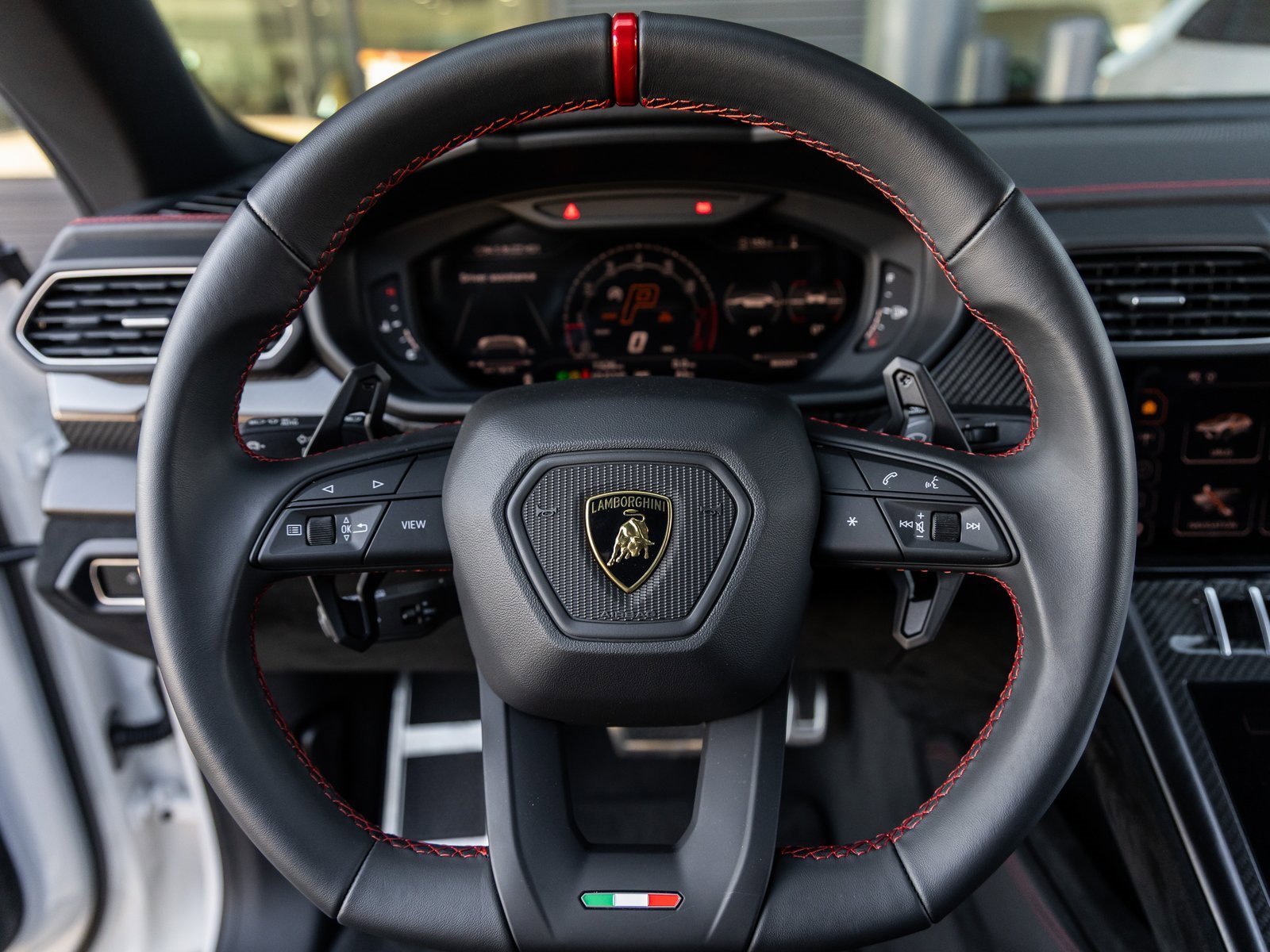 Used 2024 Lamborghini Urus Performante image 36