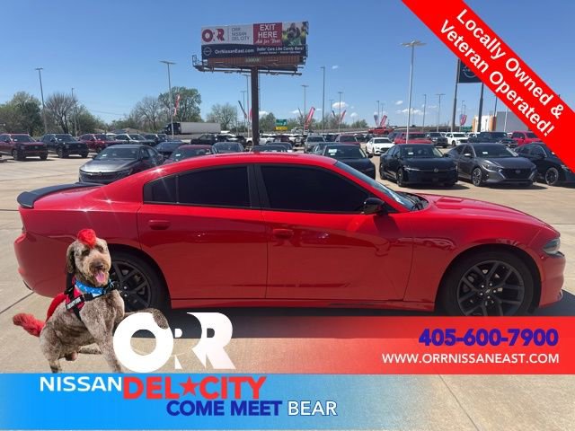 Used 2021 Dodge Charger SXT w/ Blacktop Package RWD image 6