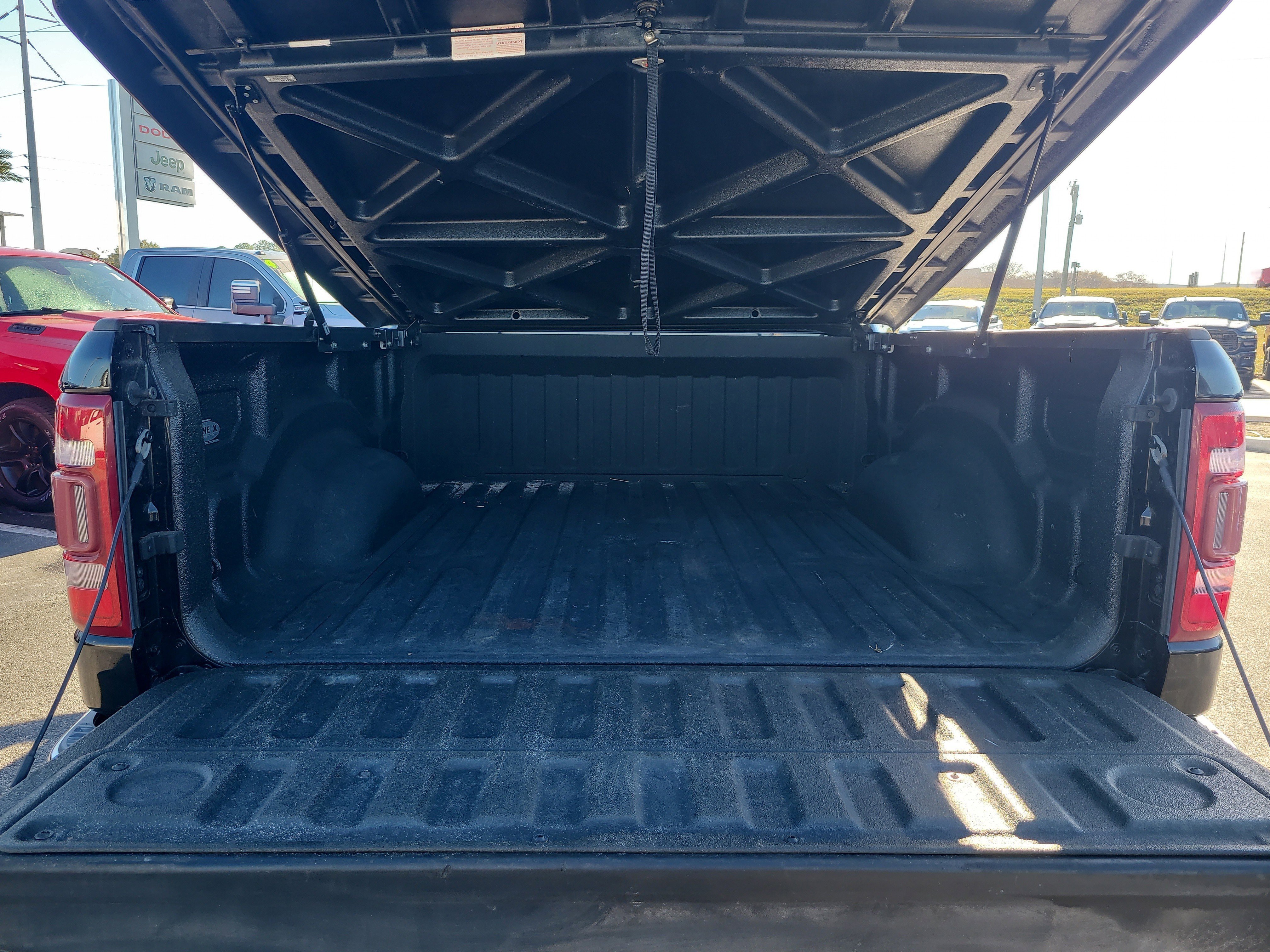 Used 2019 RAM 1500 Laramie image 6