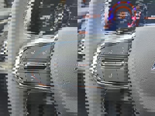 New 2026 Chevrolet Traverse LT w/ Driver Confidence Package image 20