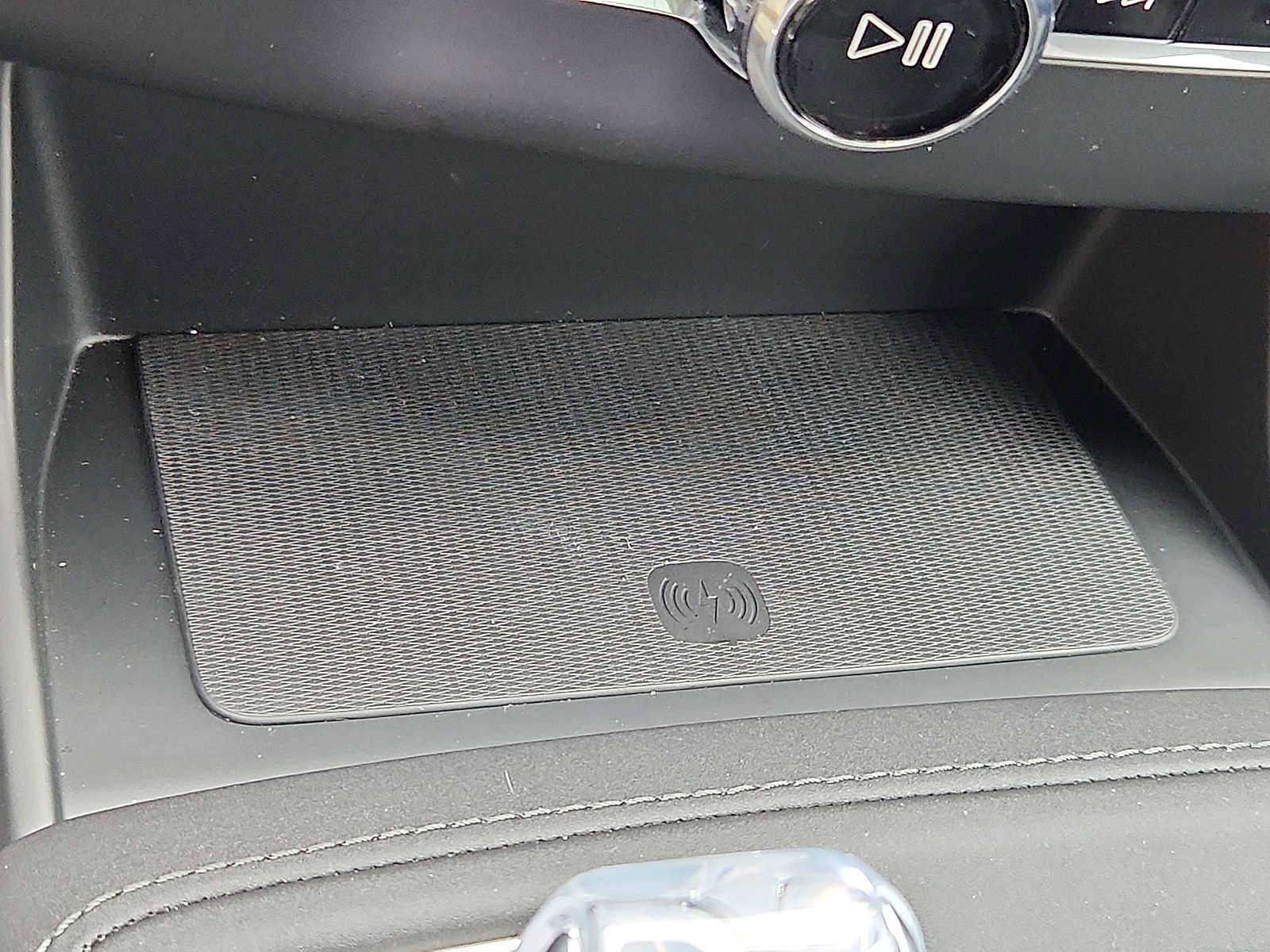 Used 2026 Volvo XC90 B6 Ultra w/ Protection Package Premier image 24