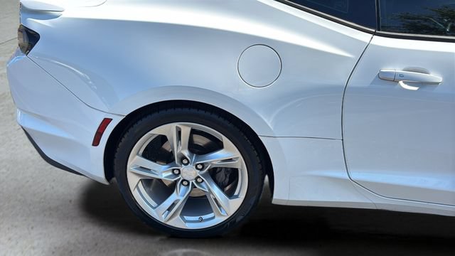Used 2021 Chevrolet Camaro SS RWD image 37