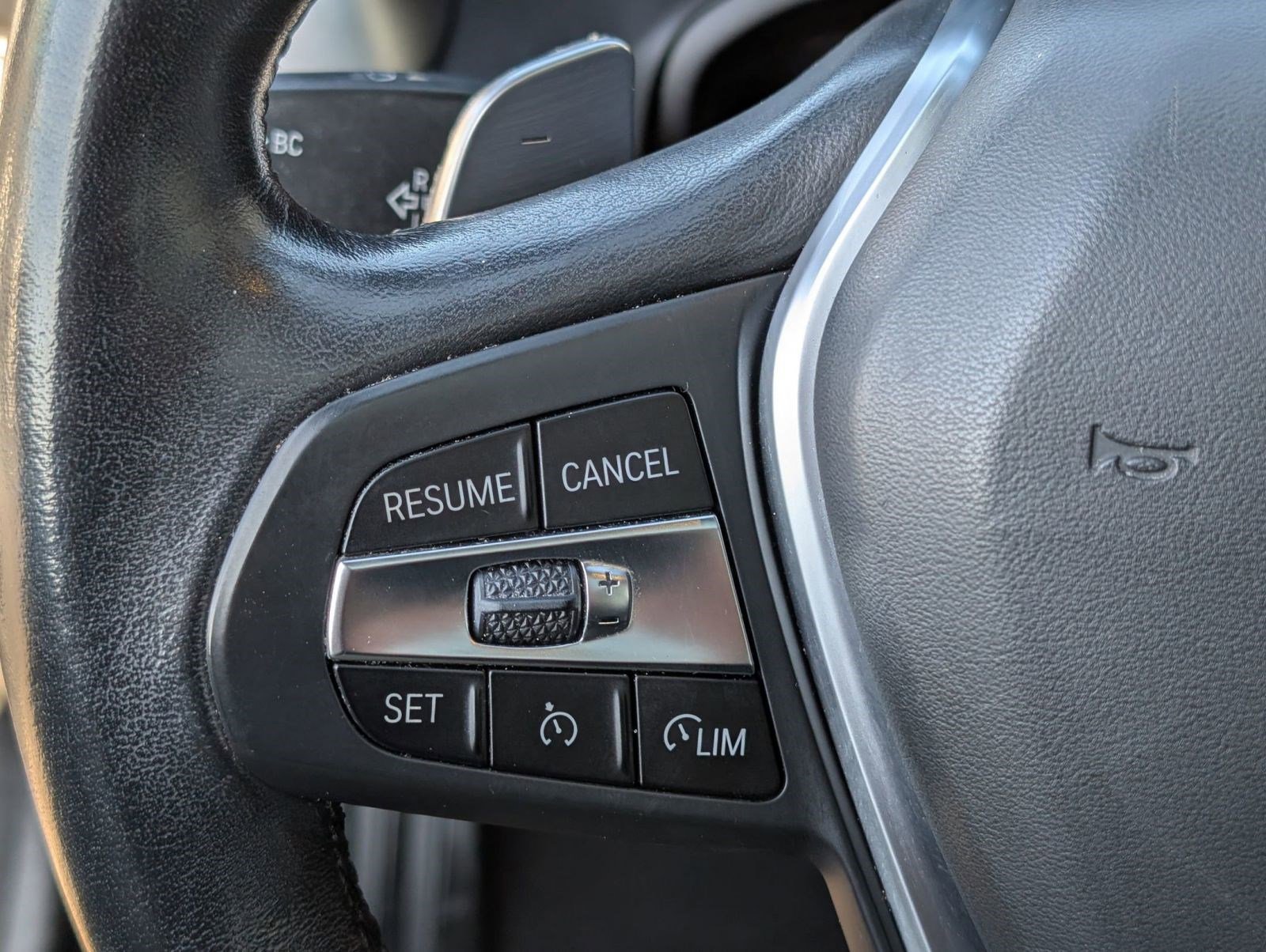 Used 2022 BMW 330i xDrive Sedan image 17