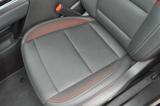Used 2024 Chevrolet Equinox EV RS FWD image 11