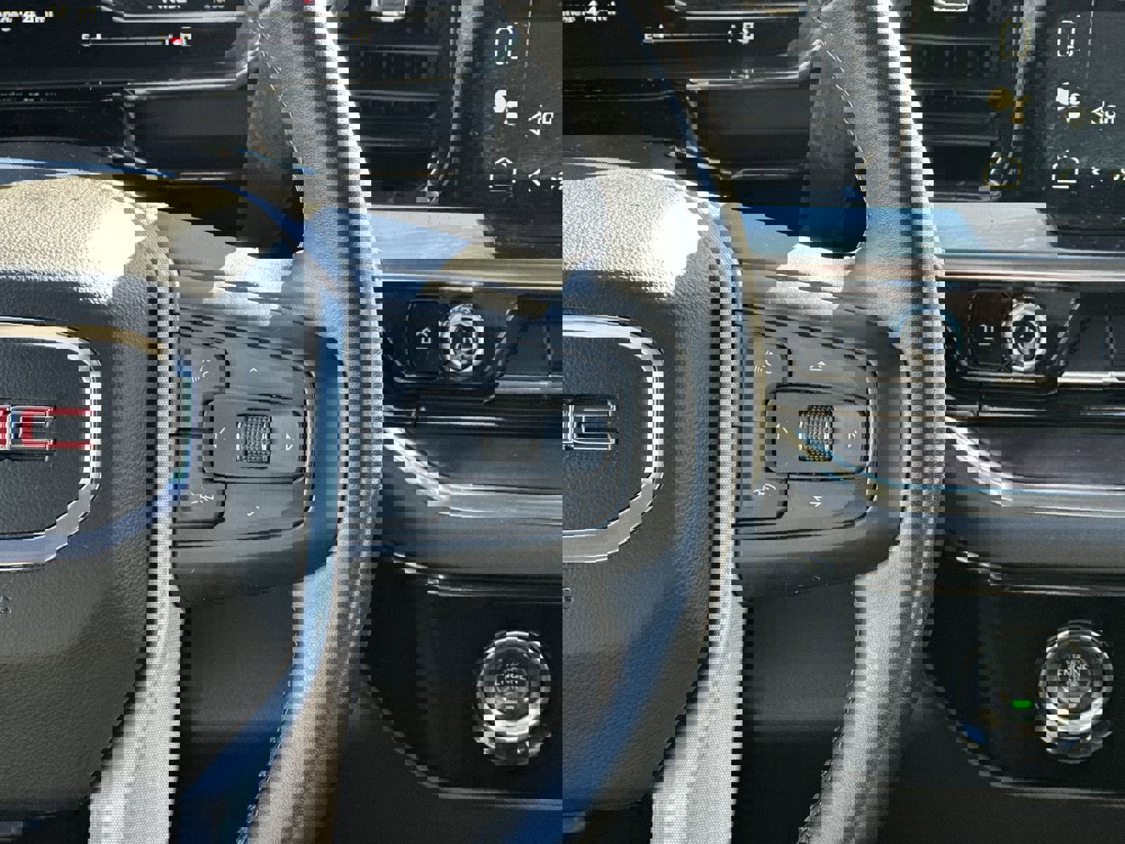 Certified 2024 GMC Sierra 1500 SLT image 21