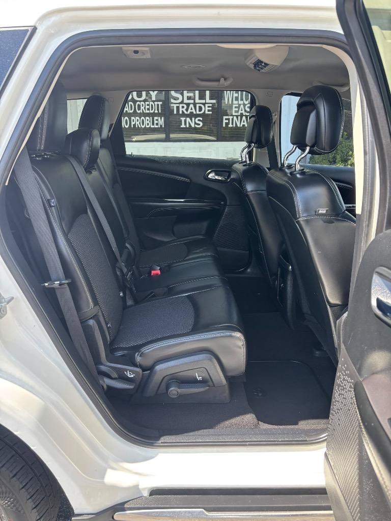 Used 2015 Dodge Journey Crossroad w/ Flexible Seating Group FWD image 29