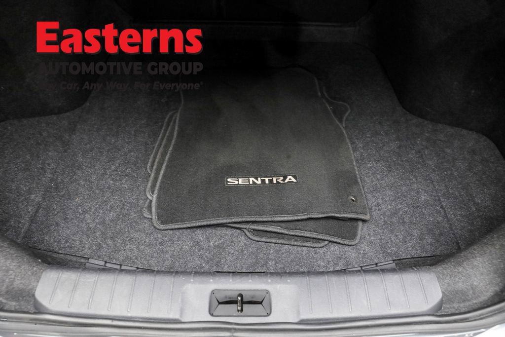 Used 2024 Nissan Sentra SV image 9