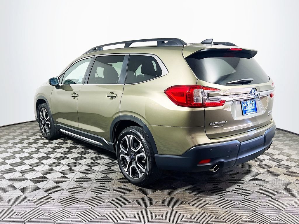 Used 2024 Subaru Ascent Limited w/ Technology Package AWD/4WD image 5
