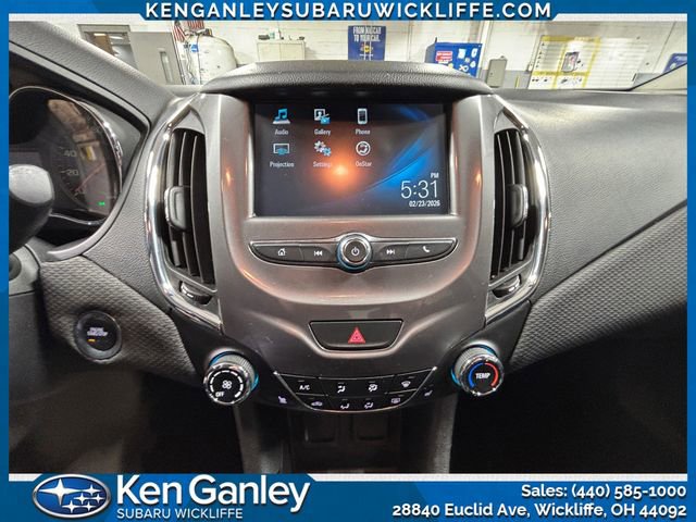 Used 2017 Chevrolet Cruze LT w/ Convenience Package image 17