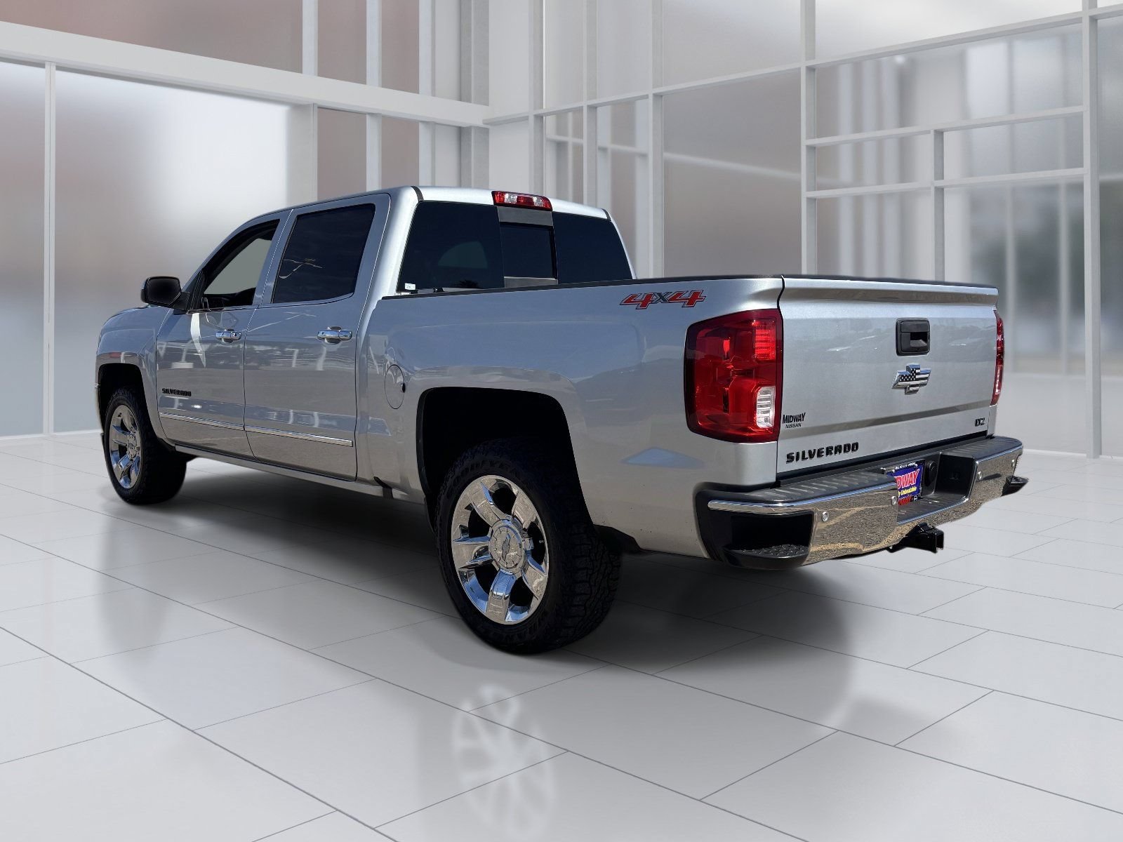 Used 2017 Chevrolet Silverado 1500 LTZ w/ Texas Edition AWD/4WD image 4