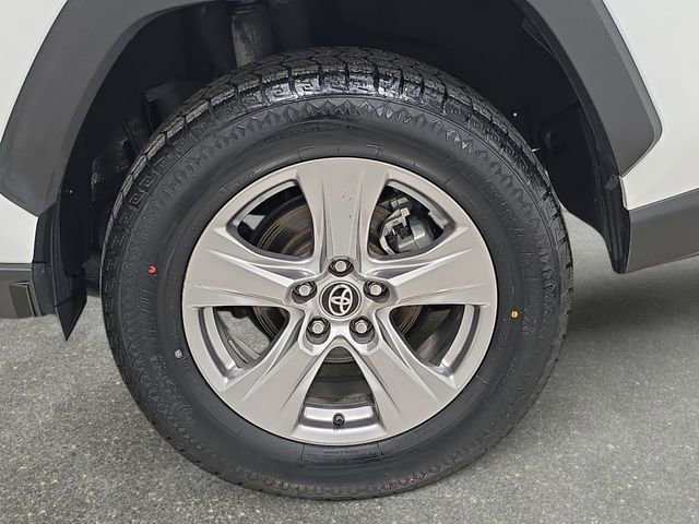 Certified 2023 Toyota RAV4 XLE AWD/4WD image 29