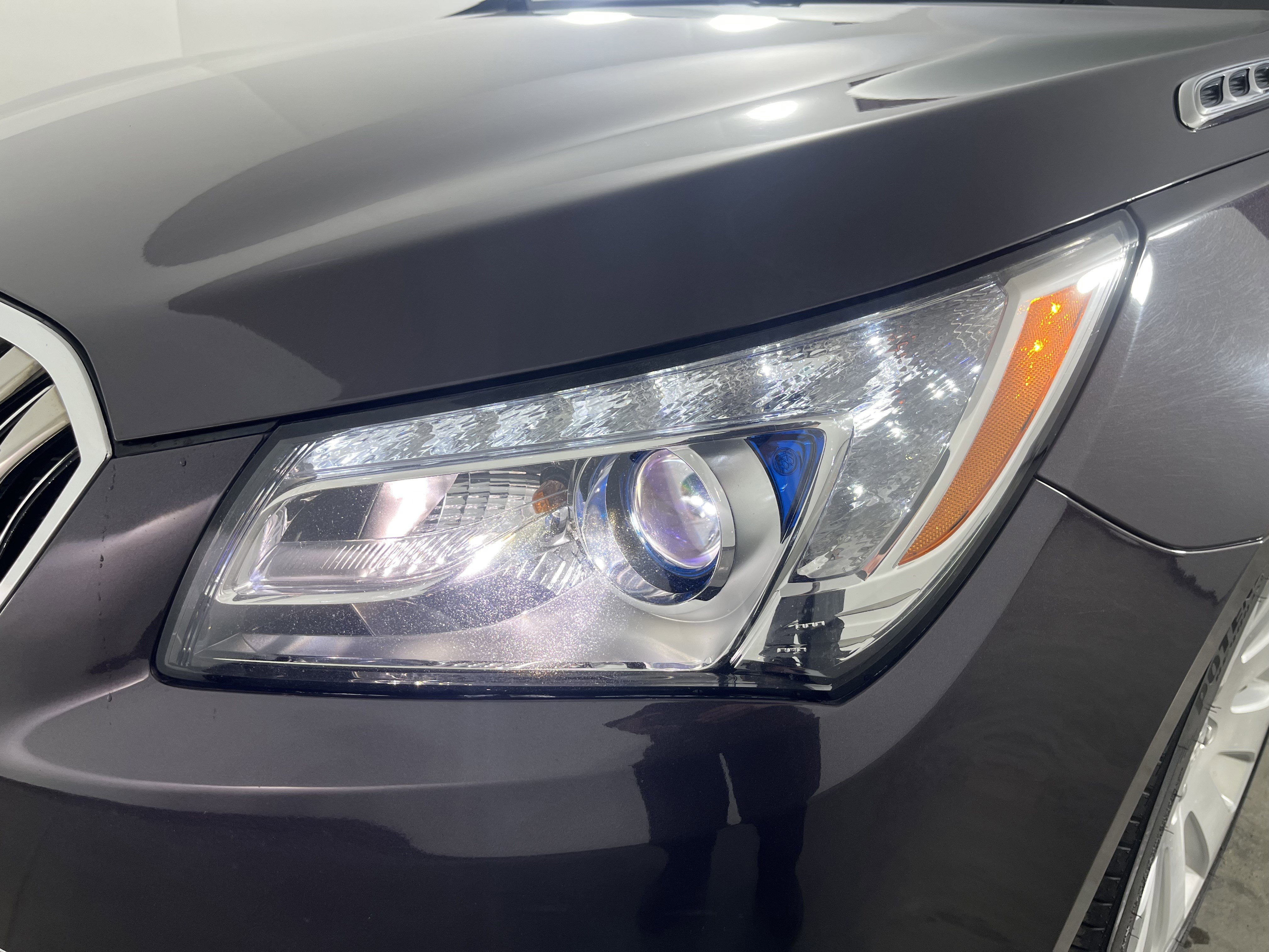 Used 2014 Buick LaCrosse Premium w/ Ultra Luxury Package image 26