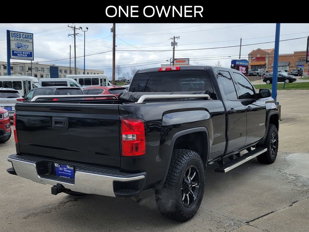 Used 2017 GMC Sierra 1500 4x4 Double Cab w/ Sierra Convenience Package image 4