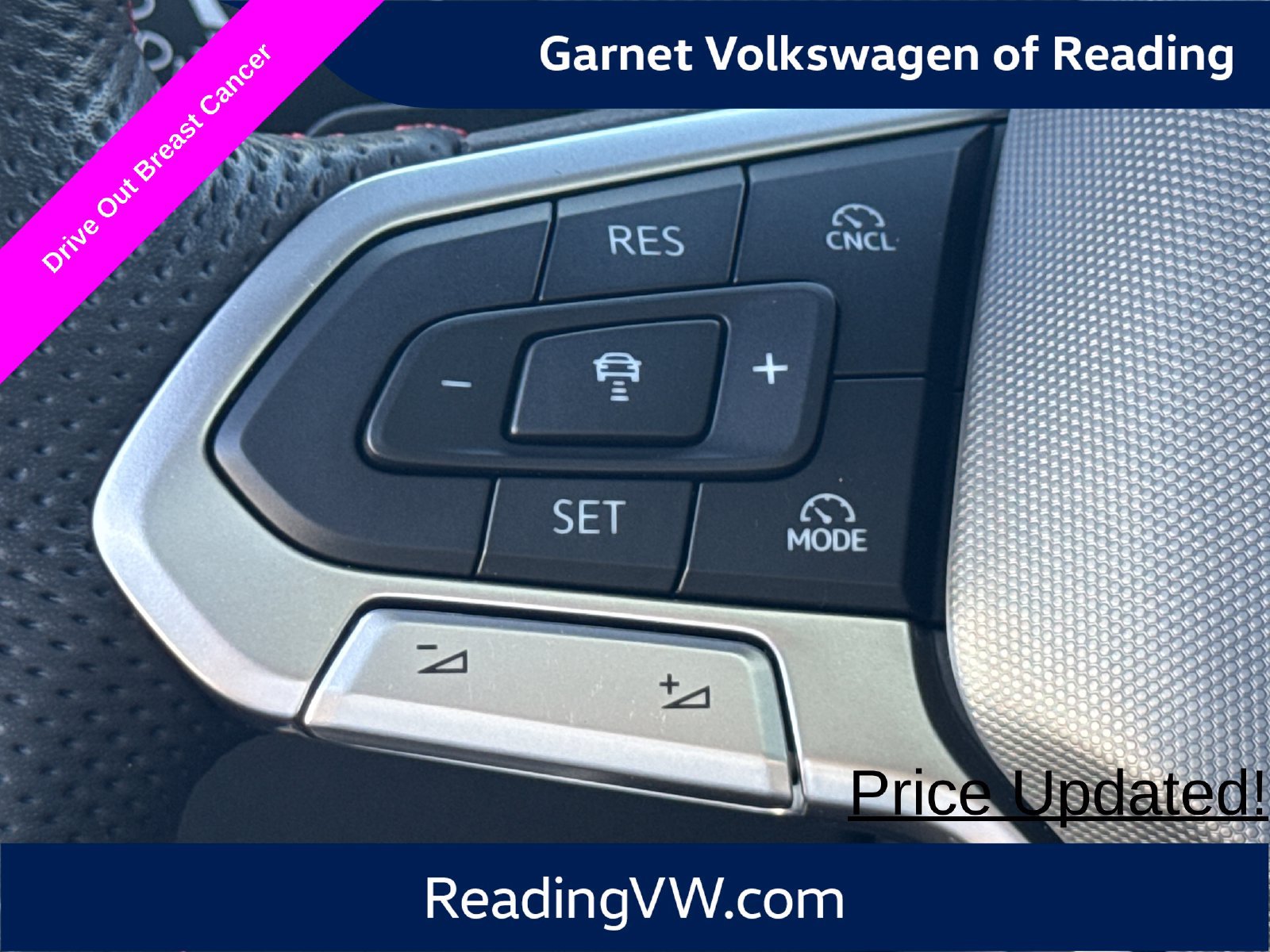 Used 2025 Volkswagen GTI SE FWD image 32