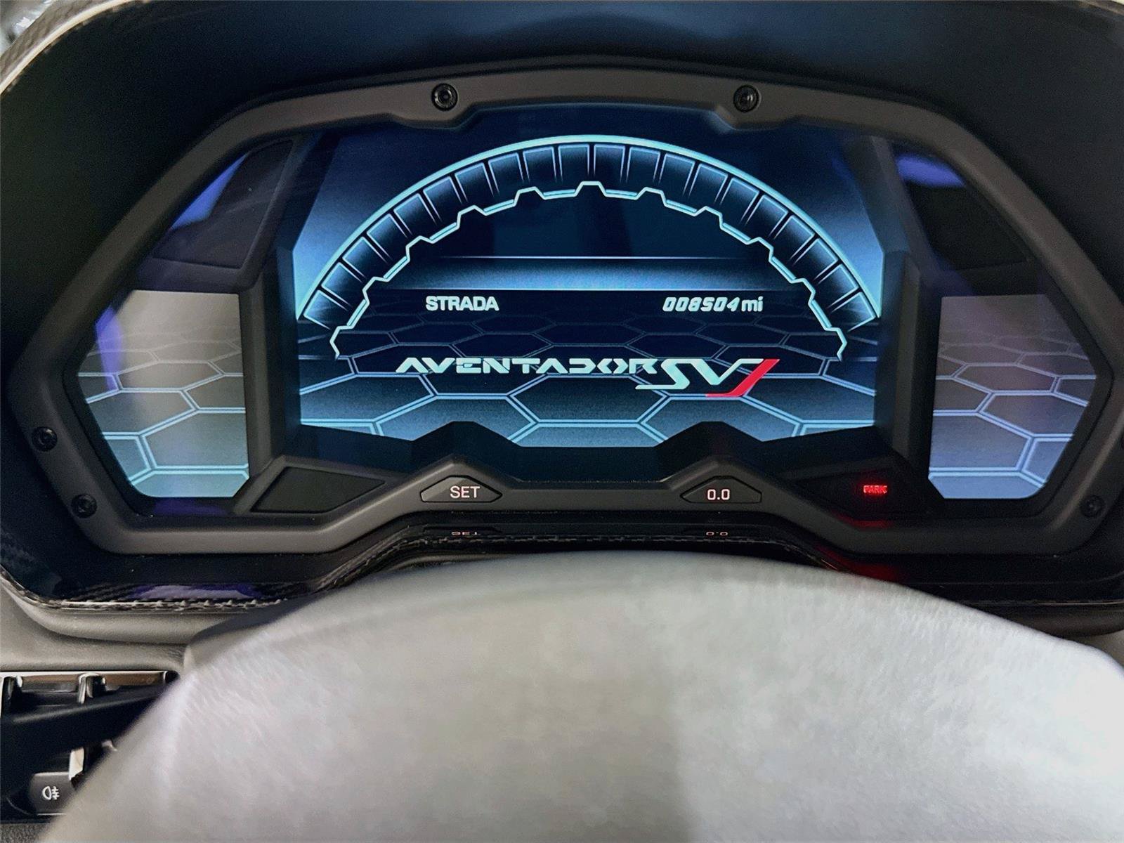Used 2020 Lamborghini Aventador SVJ AWD/4WD image 15