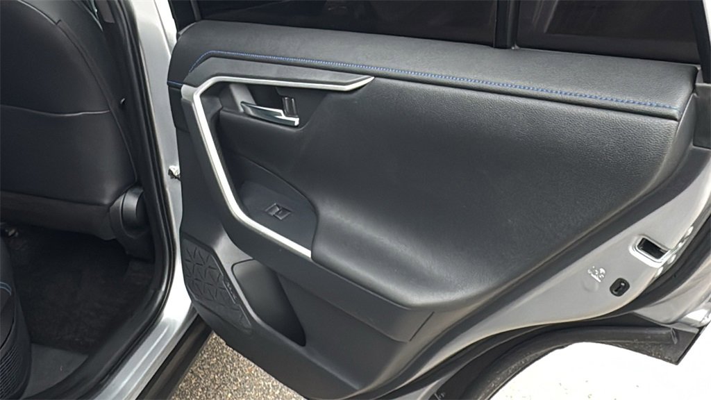 Used 2022 Toyota RAV4 XSE image 41