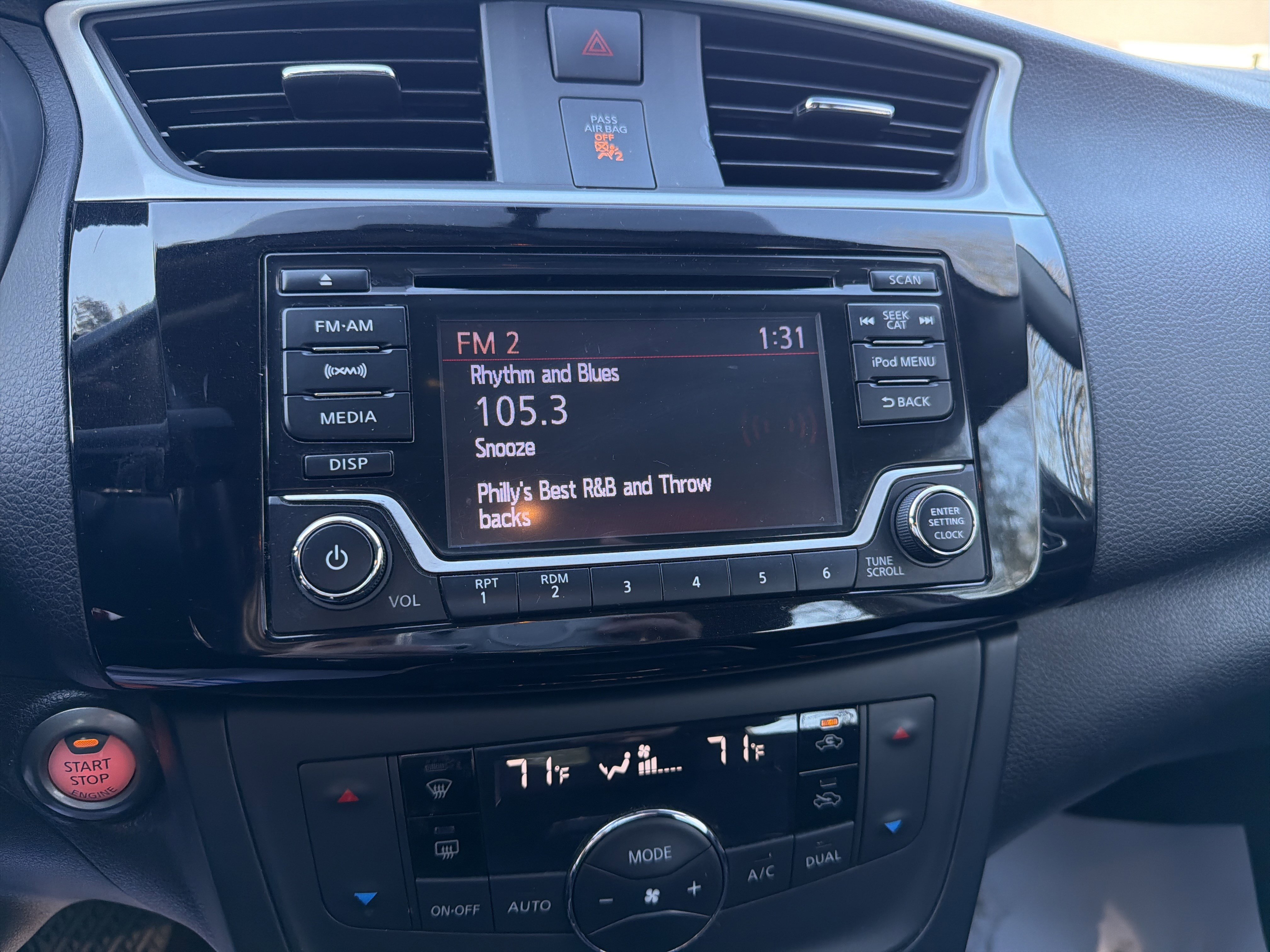 Used 2018 Nissan Sentra SV image 14