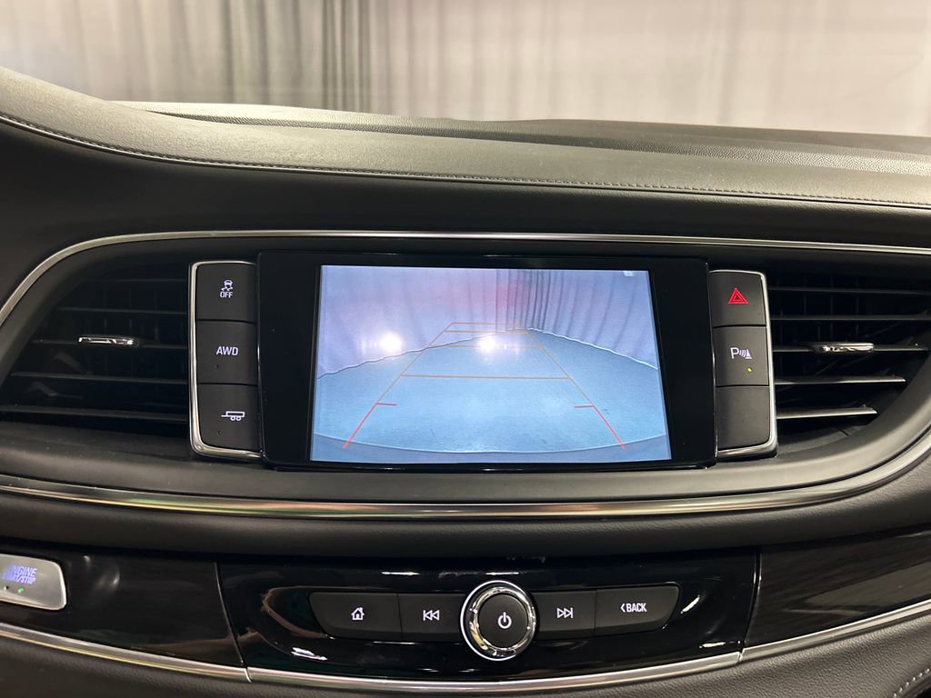 Used 2018 Buick Enclave Essence w/ Trailering Package AWD/4WD image 18