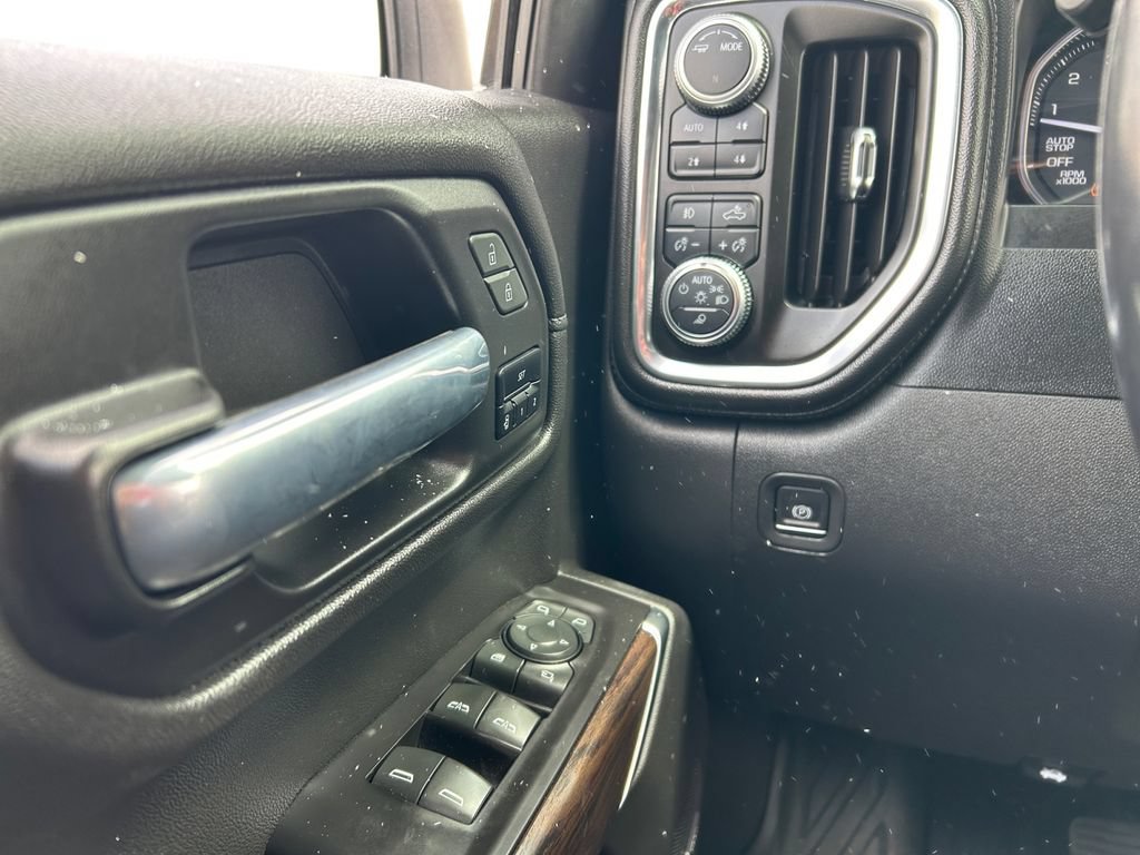 Used 2020 GMC Sierra 1500 SLT AWD/4WD image 18