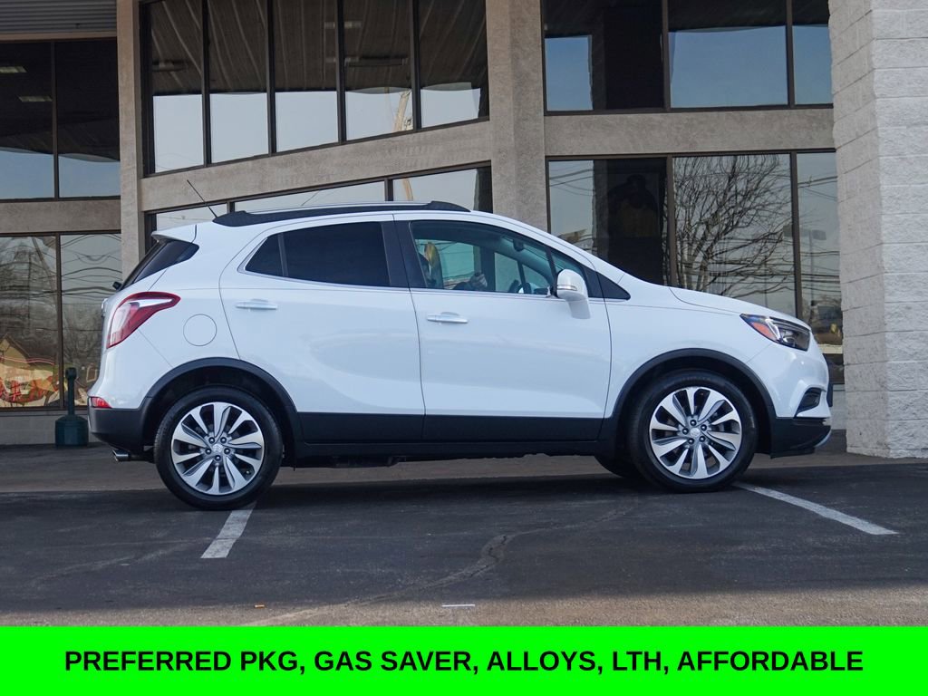 Used 2018 Buick Encore Preferred image 2