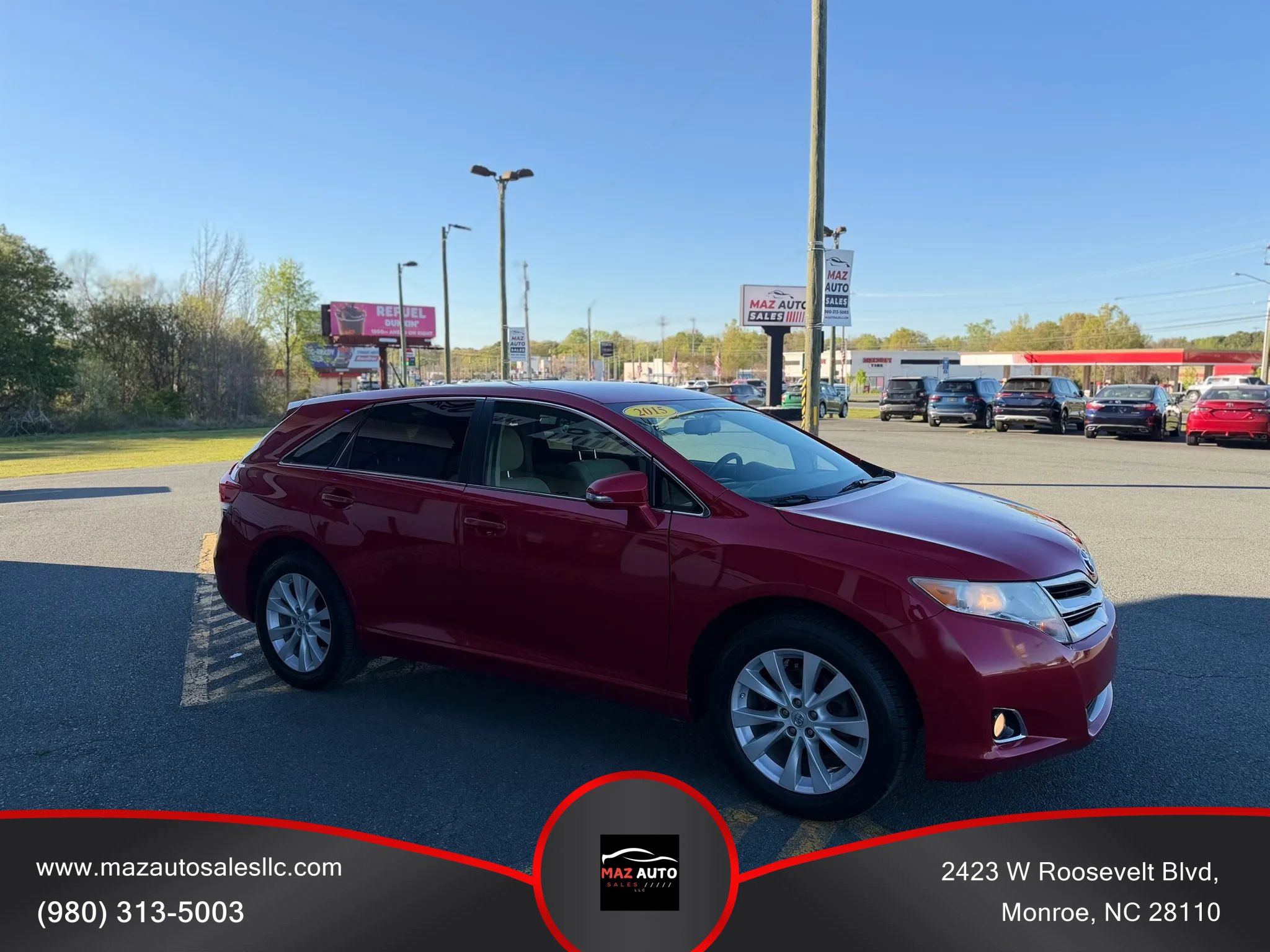 Used 2015 Toyota Venza LE AWD/4WD image 3