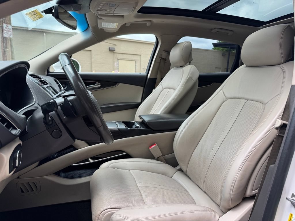 Used 2019 Lincoln Nautilus Reserve AWD/4WD image 23