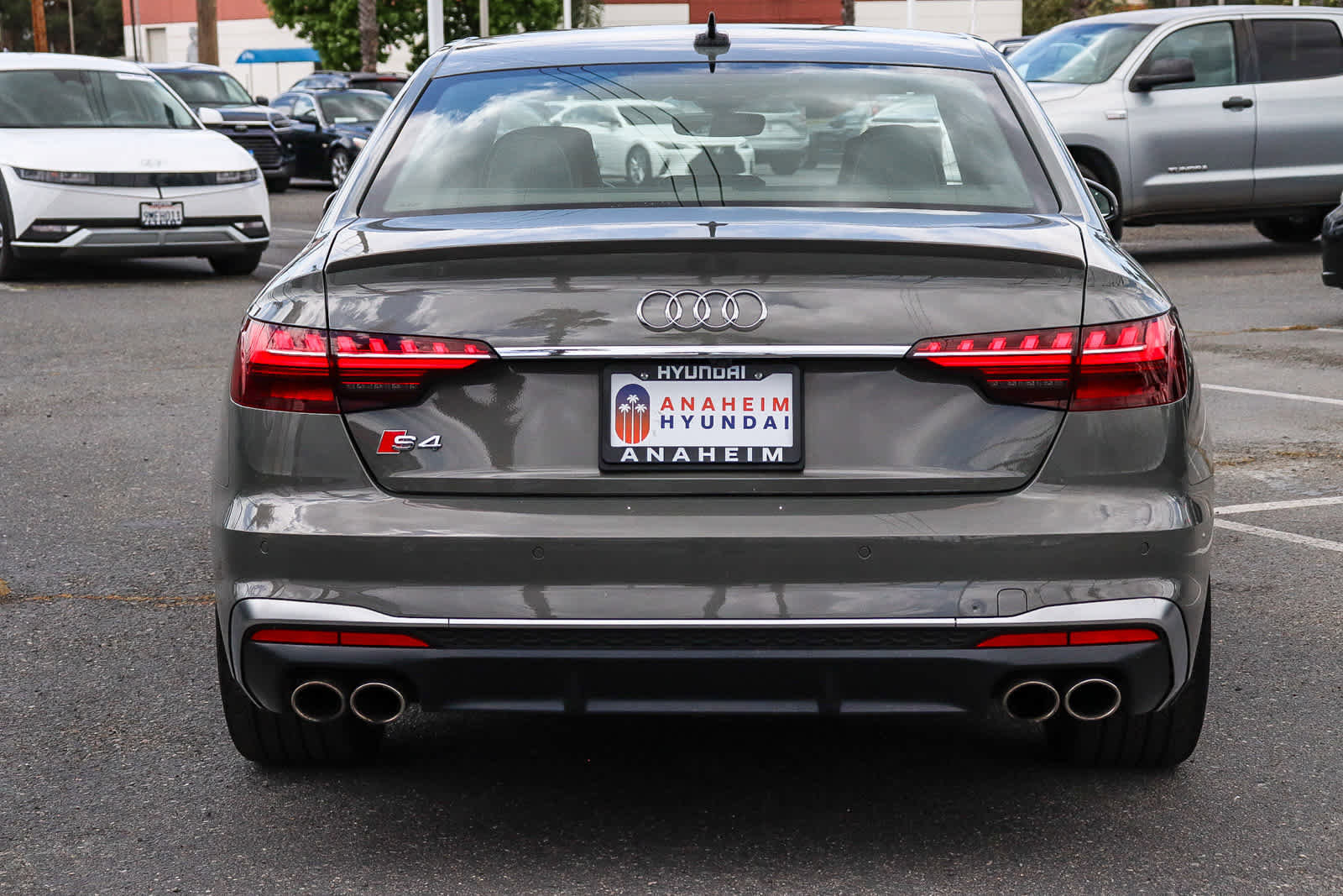 Used 2023 Audi S4 Premium Plus w/ Premium Plus Package AWD/4WD image 7
