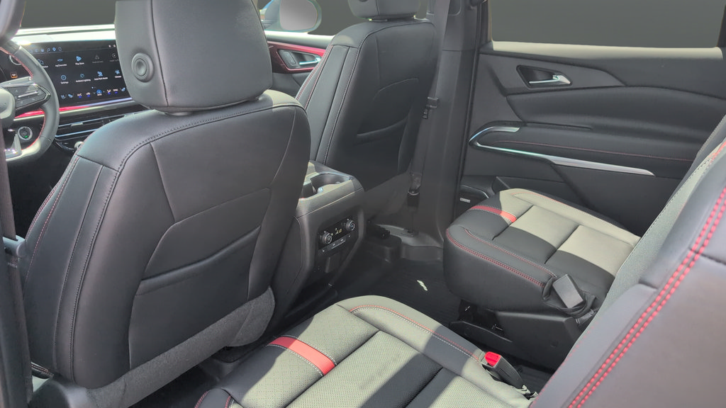 Used 2026 Chevrolet Traverse RS w/ LPO, Floor Liner Package AWD/4WD image 23