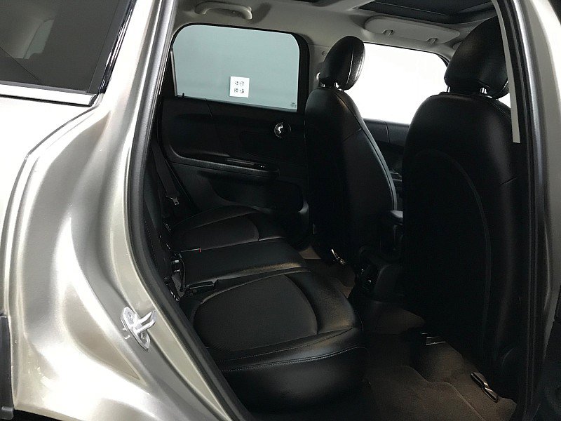 Used 2018 MINI Cooper Countryman FWD image 16