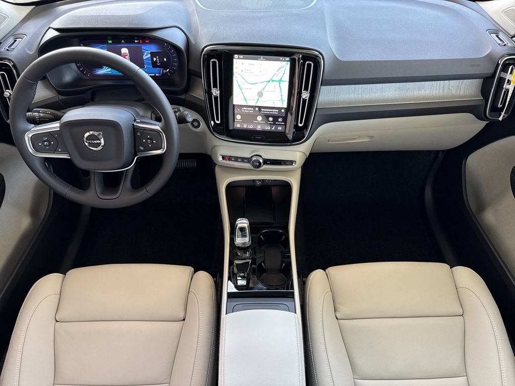 New 2026 Volvo XC40 B5 Plus w/ Protection Package Premier AWD/4WD image 12