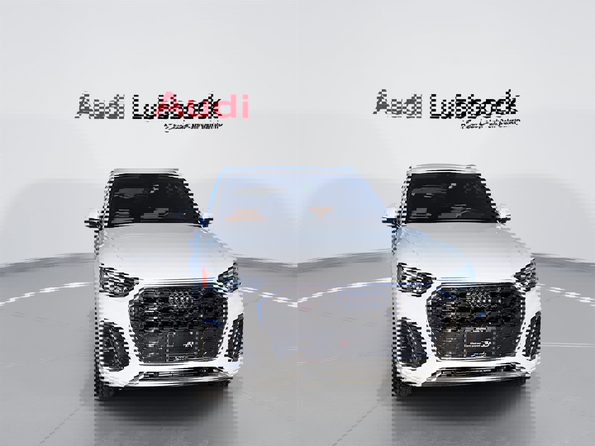 Used 2024 Audi Q5 e Premium image 2