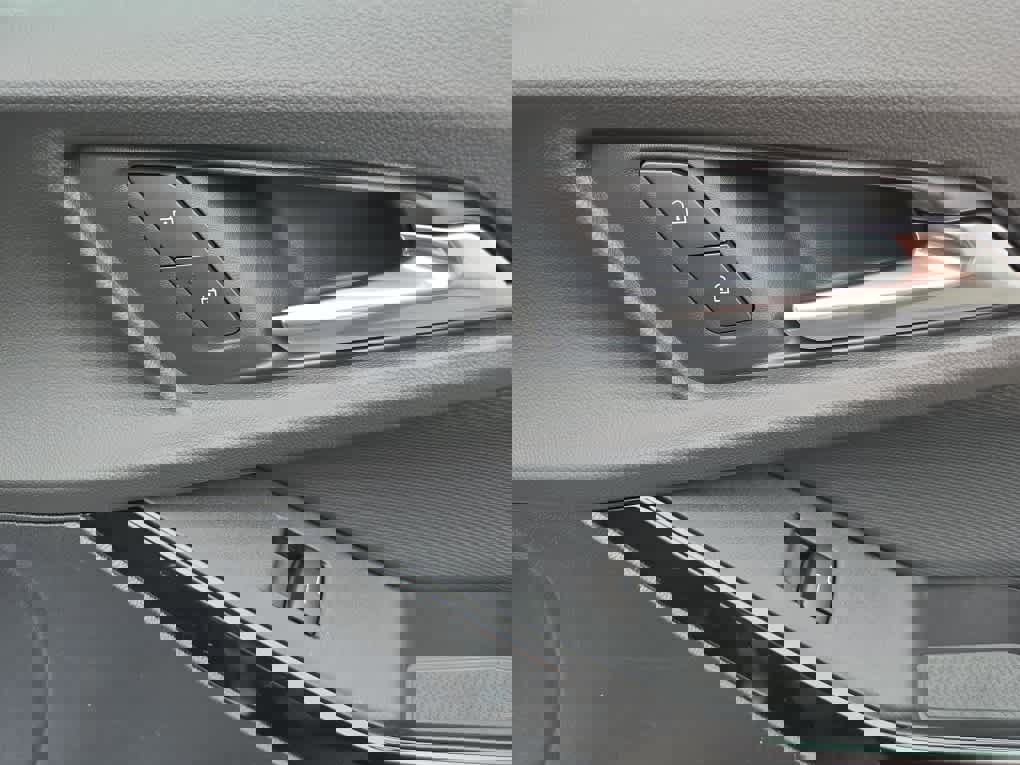 New 2026 Chevrolet Equinox LT image 39