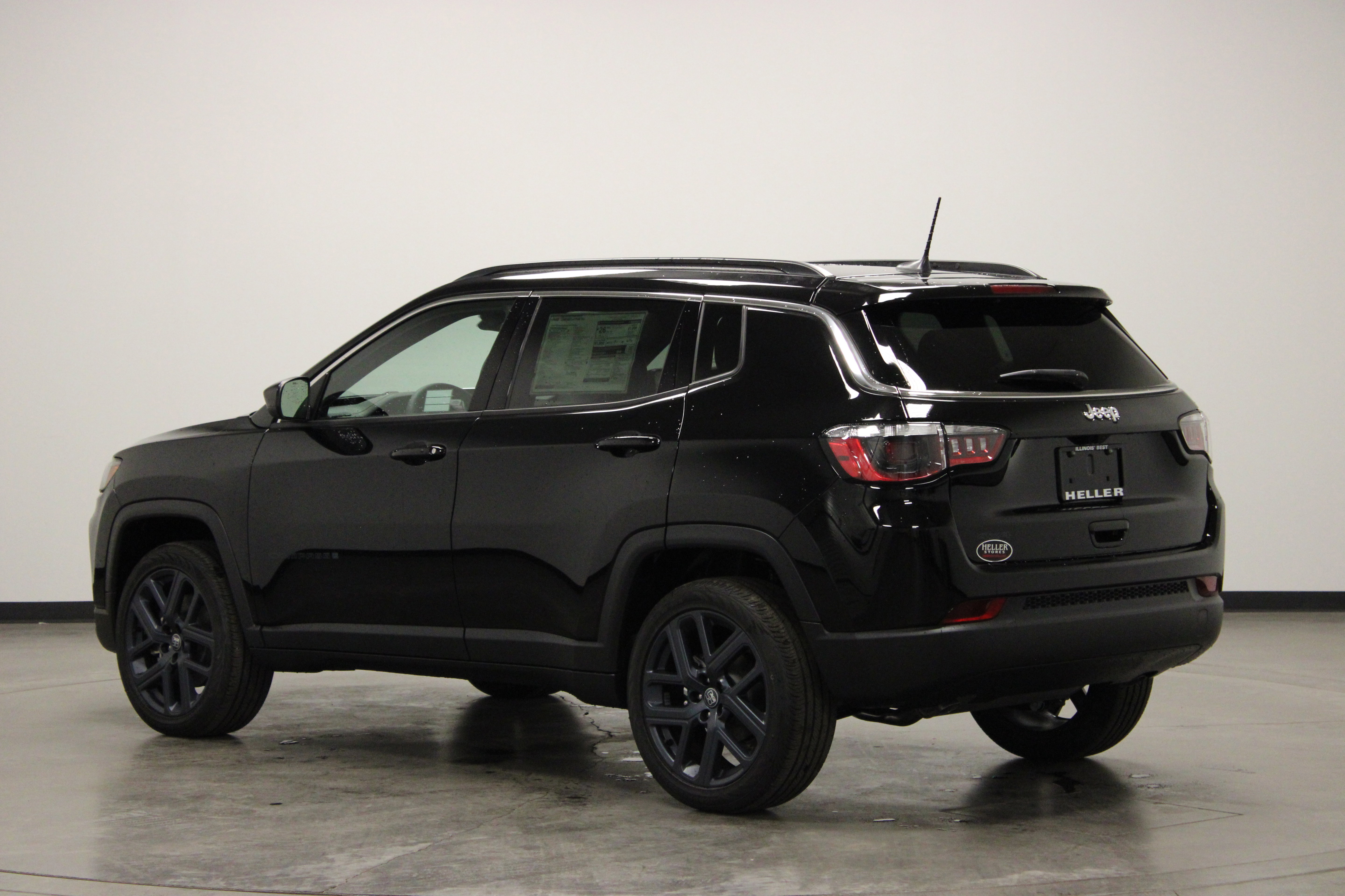New 2026 Jeep Compass Latitude AWD/4WD image 6