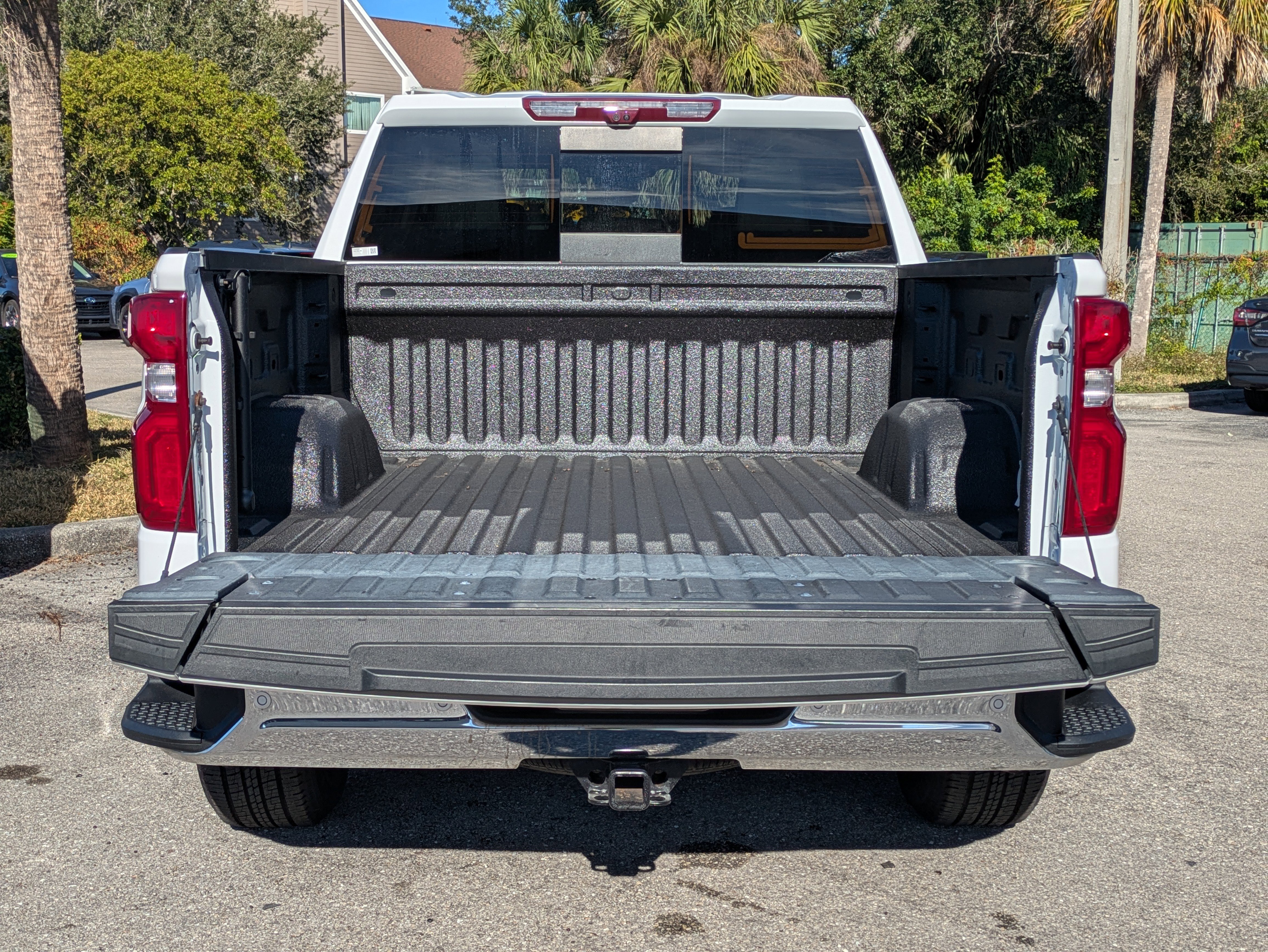 Used 2024 Chevrolet Silverado 1500 LTZ w/ Technology Package image 13