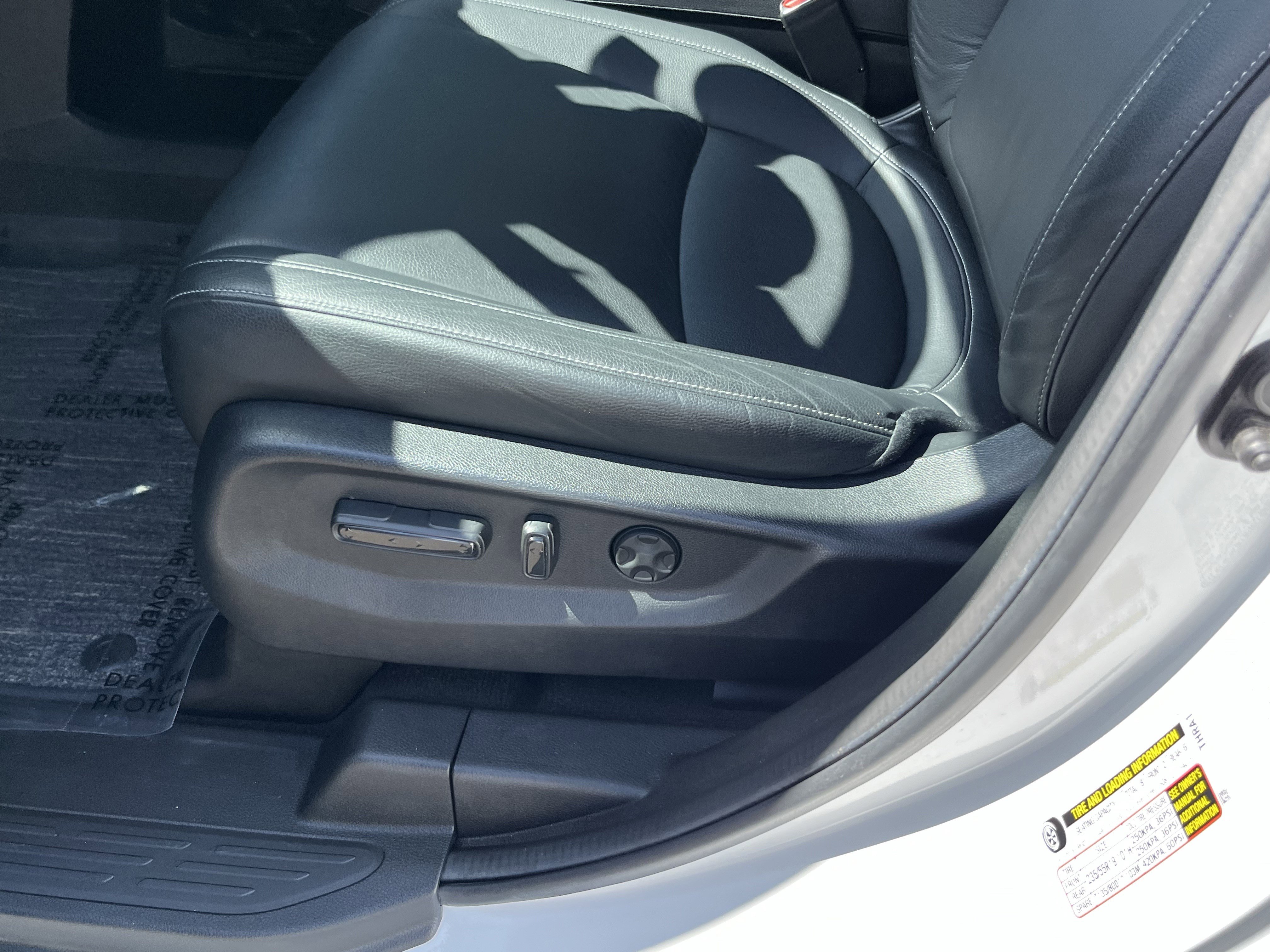 Used 2024 Honda Odyssey Touring image 17
