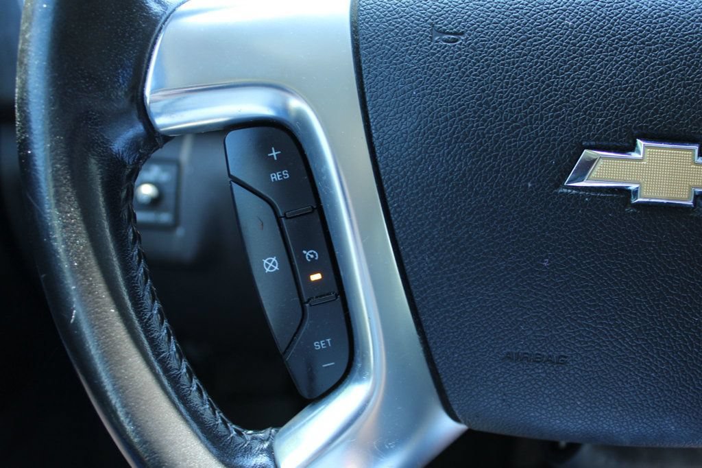 Used 2017 Chevrolet Traverse LT AWD/4WD image 21