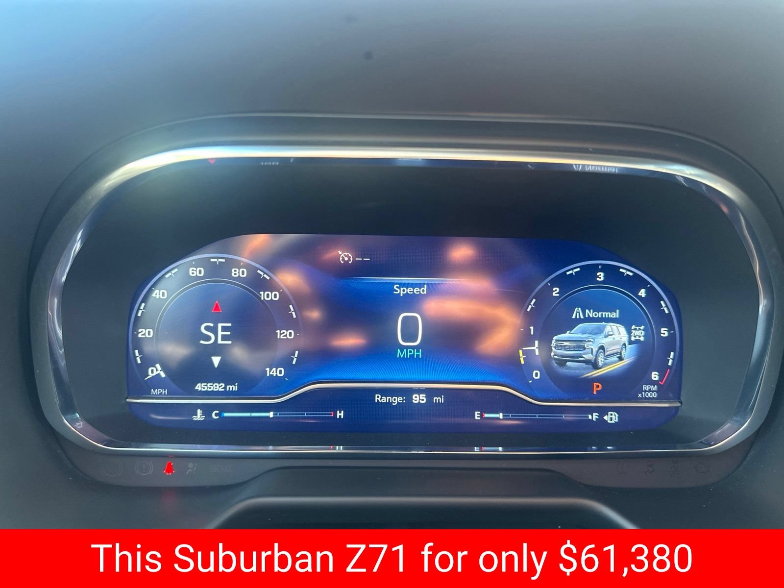 Used 2024 Chevrolet Suburban Z71 AWD/4WD image 9