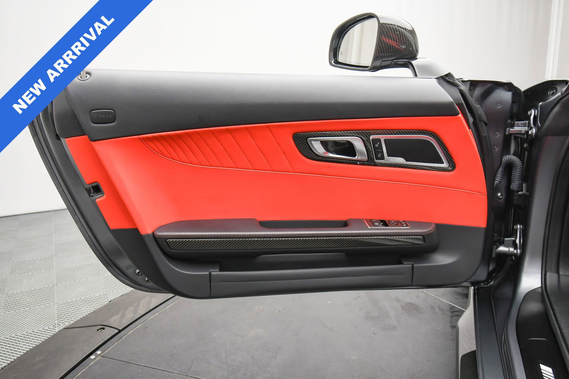 Used 2019 Mercedes-Benz AMG GT C image 40