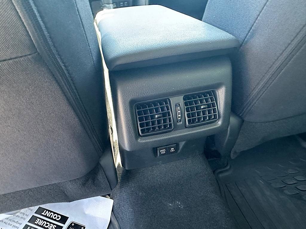 New 2026 Toyota Camry LE image 10