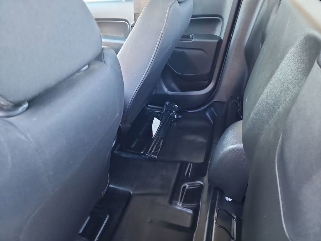 Certified 2022 Chevrolet Colorado LT w/ Fleet Safety Package image 38