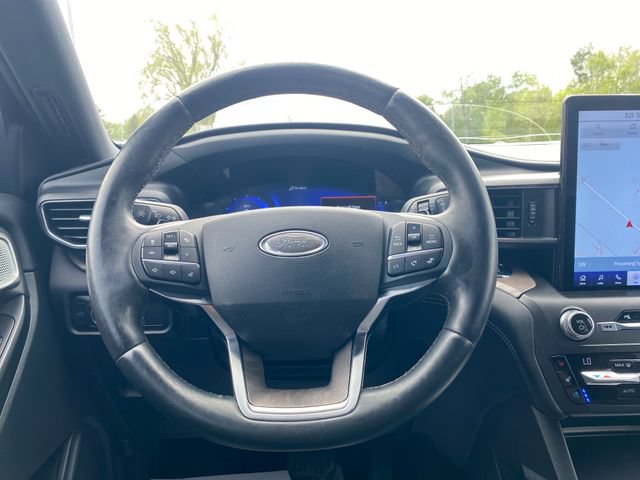 Used 2020 Ford Explorer Platinum AWD/4WD image 22