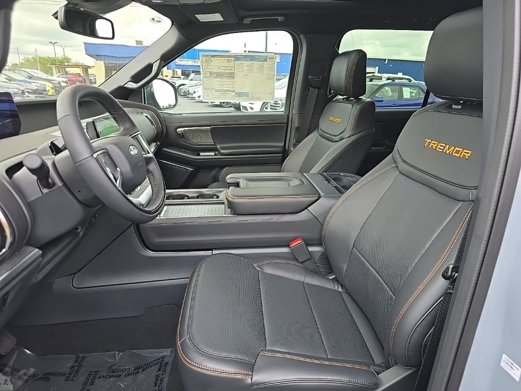 New 2025 Ford Expedition Tremor image 12