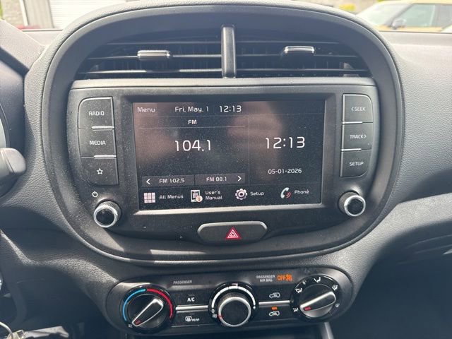 Certified 2025 Kia Soul LX w/ LX Technology Package FWD image 12