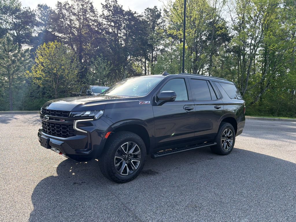 Used 2024 Chevrolet Tahoe Z71 w/ Luxury Package image 8